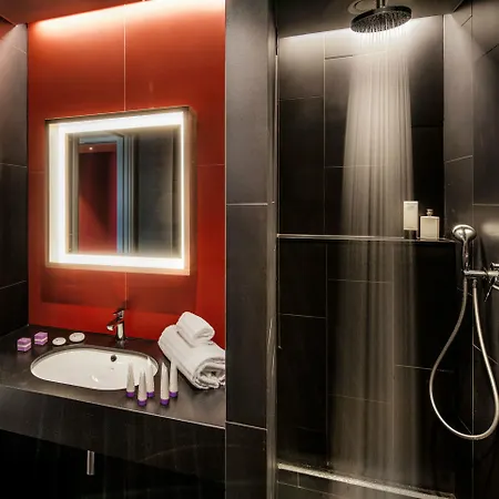Glam Milano